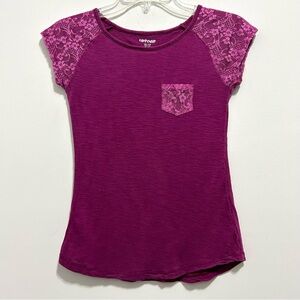 Uproar Girl’s Short Sleeve Maroon Burgundy Cranberry Lace Tee Shirt